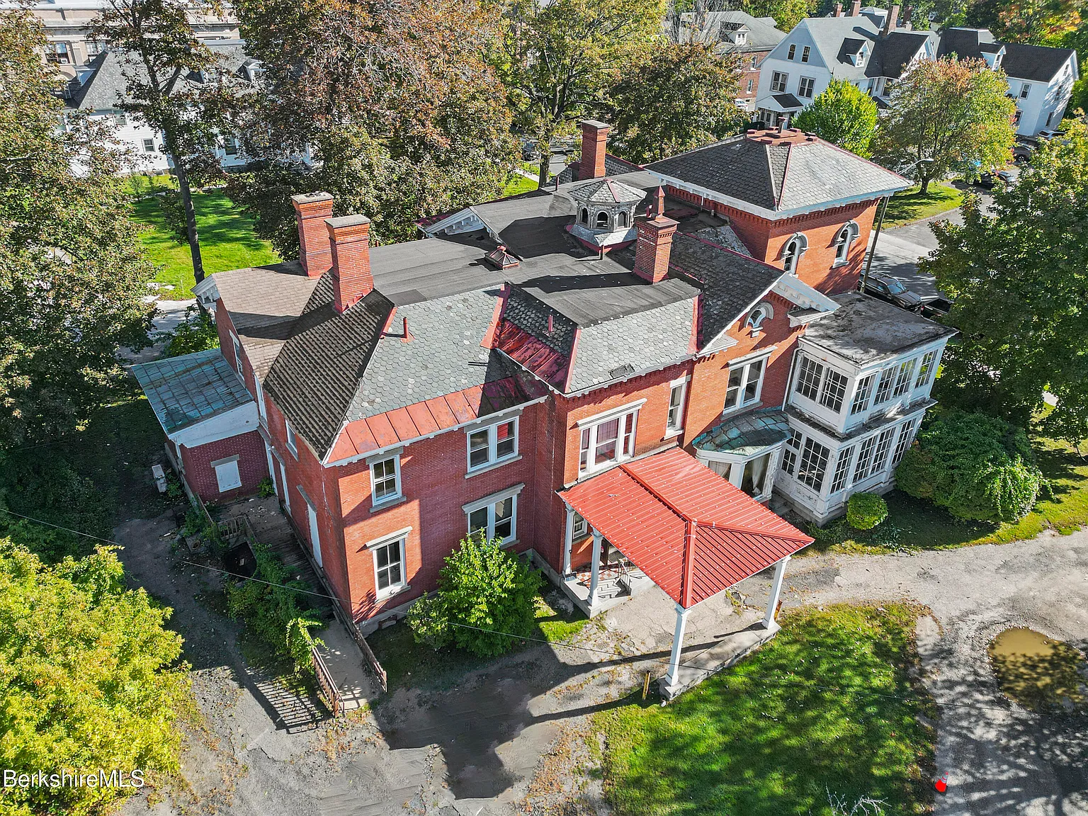 42 Wendell Ave, Pittsfield, MA 01201-52