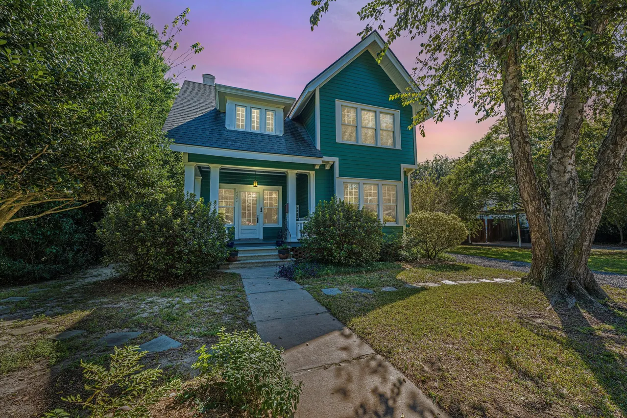 Park Circle Historic Home exterior view on Ohear Avenue