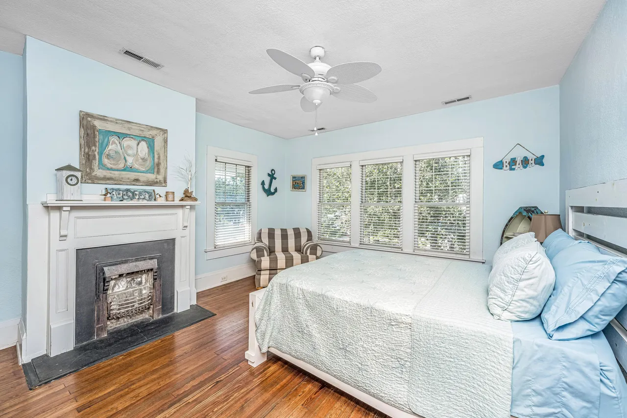 Park Circle Historic Home third bedroom