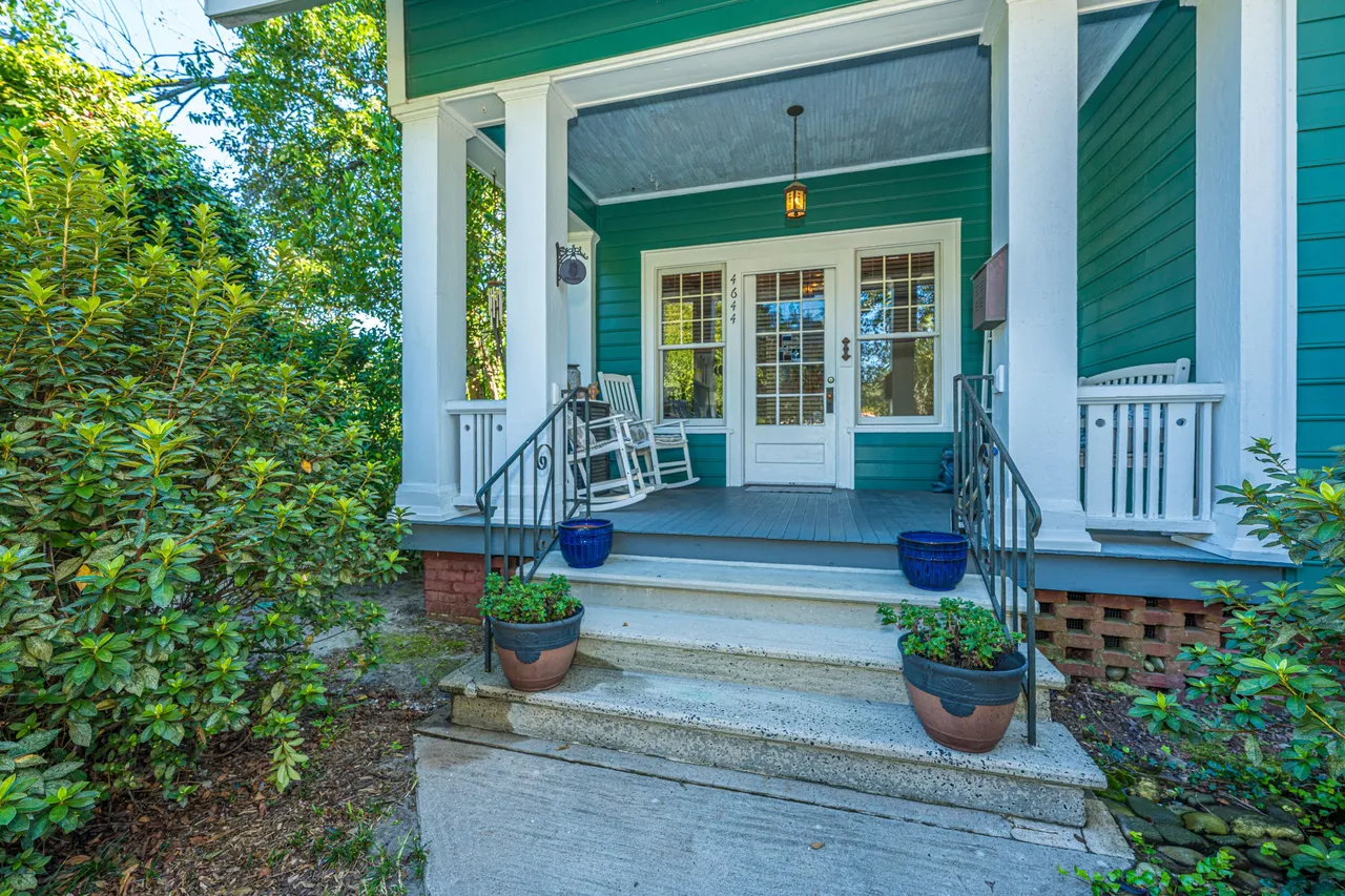 Park Circle Historic Home original woodwork detail