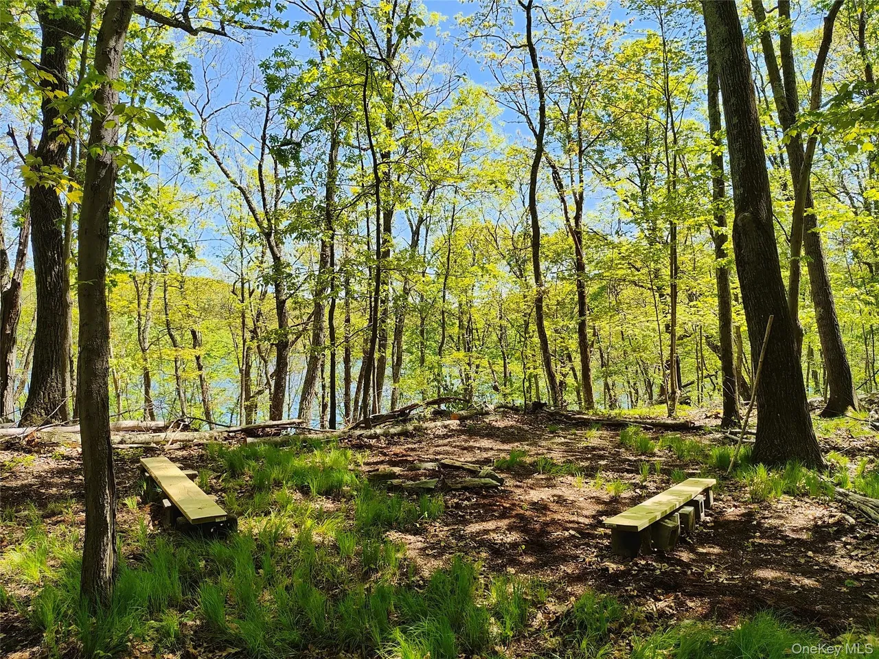 47 Rock Rd N, Carmel, NY 10512-2