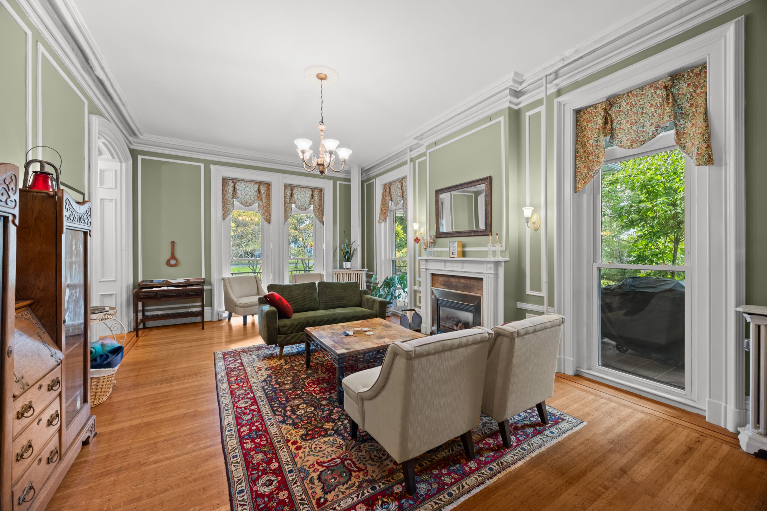 600-Castle-St-Geneva-NY-14456-20