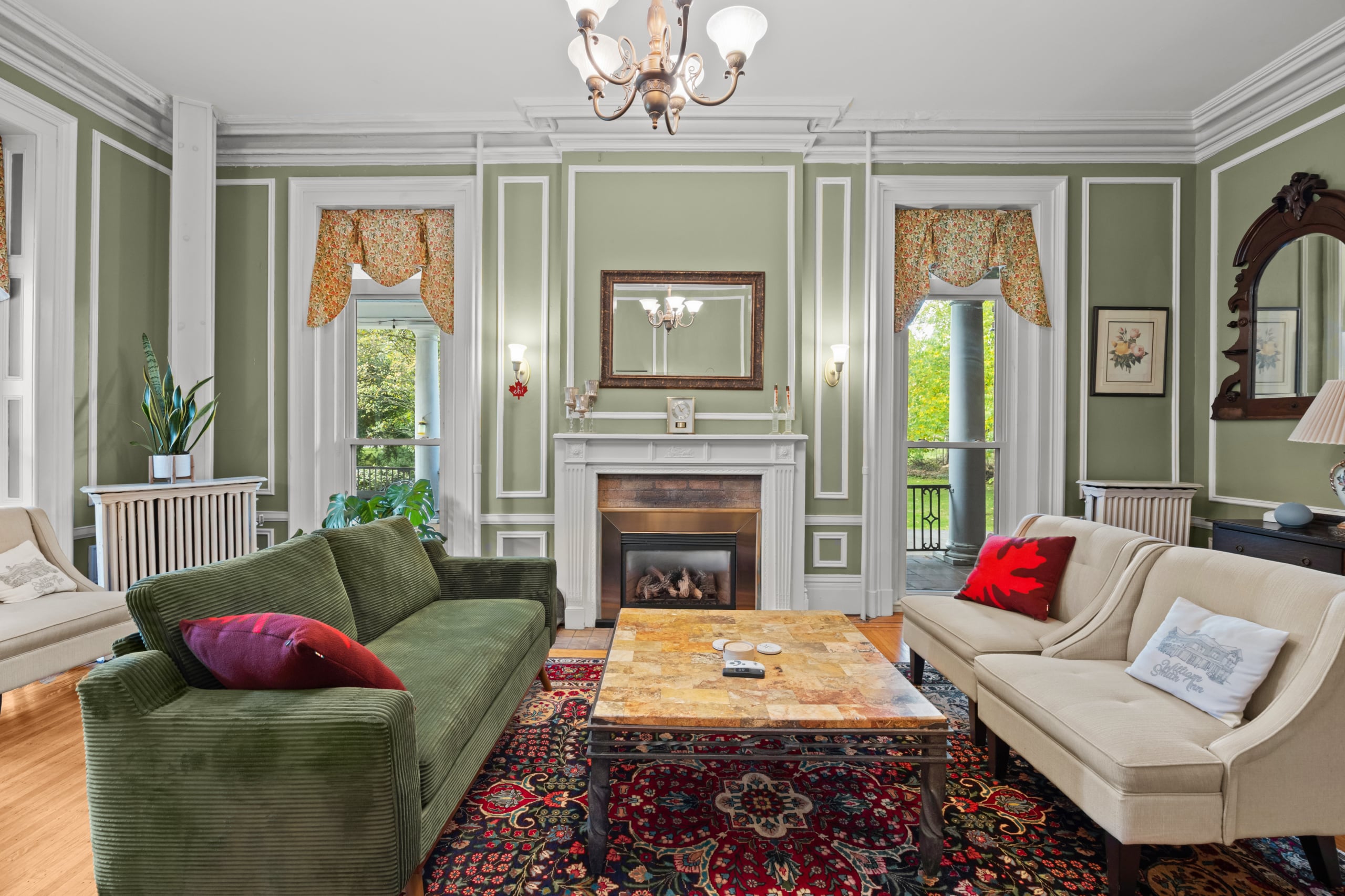 600-Castle-St-Geneva-NY-14456-21