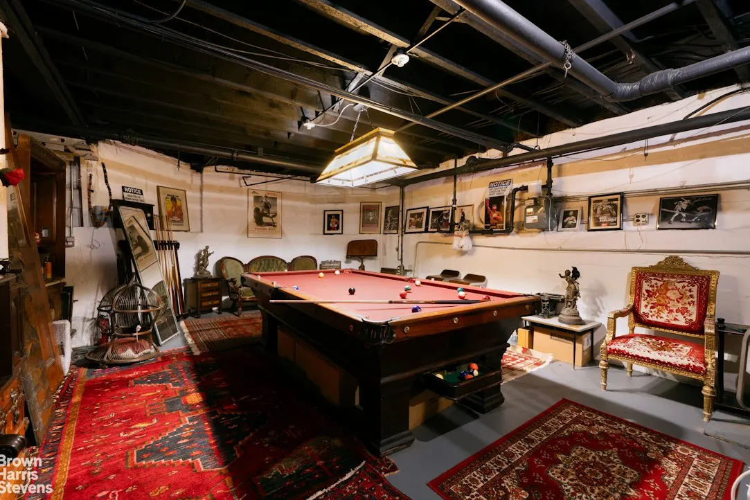 Top floor room at 85 Westminster Road